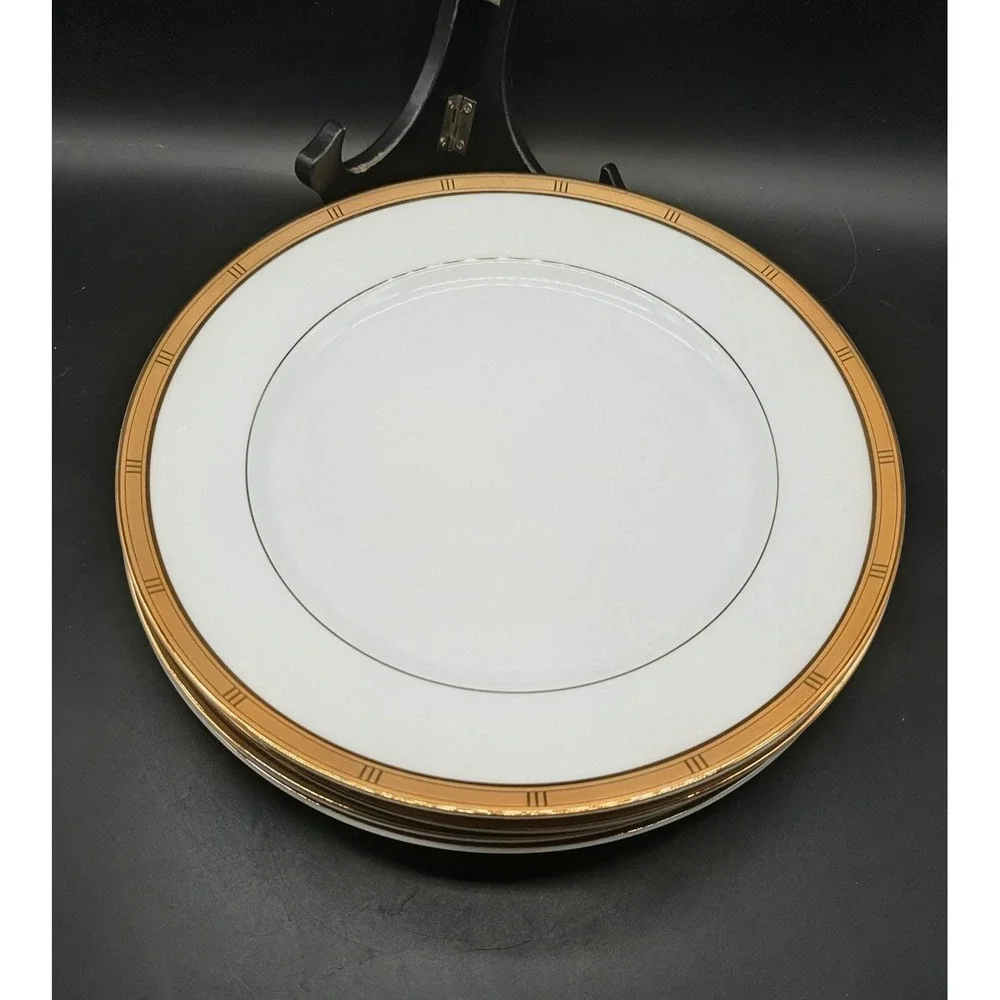 Bernardaud Limoges Roulette Gold Encrusted Dinner Plates Set of 4 France White‎
